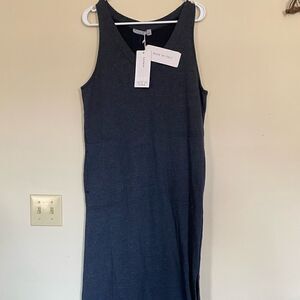 Vasna Long Blue Sleeveless Pocket Dress Size Medium New with Tags